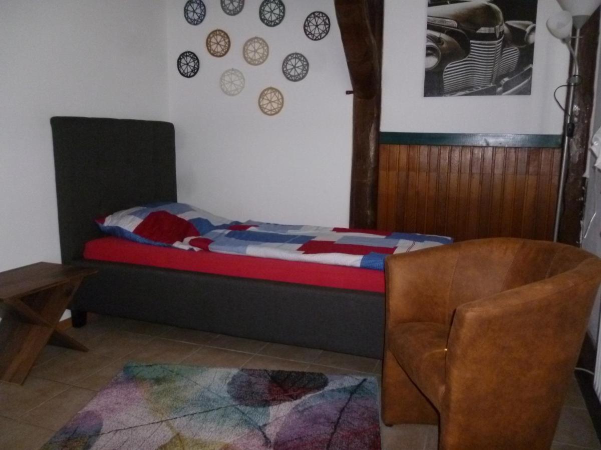 "Haus Ambiente" Apartment & Gaestehaus Brome - Modern, Zu Fairen Preisen Buitenkant foto